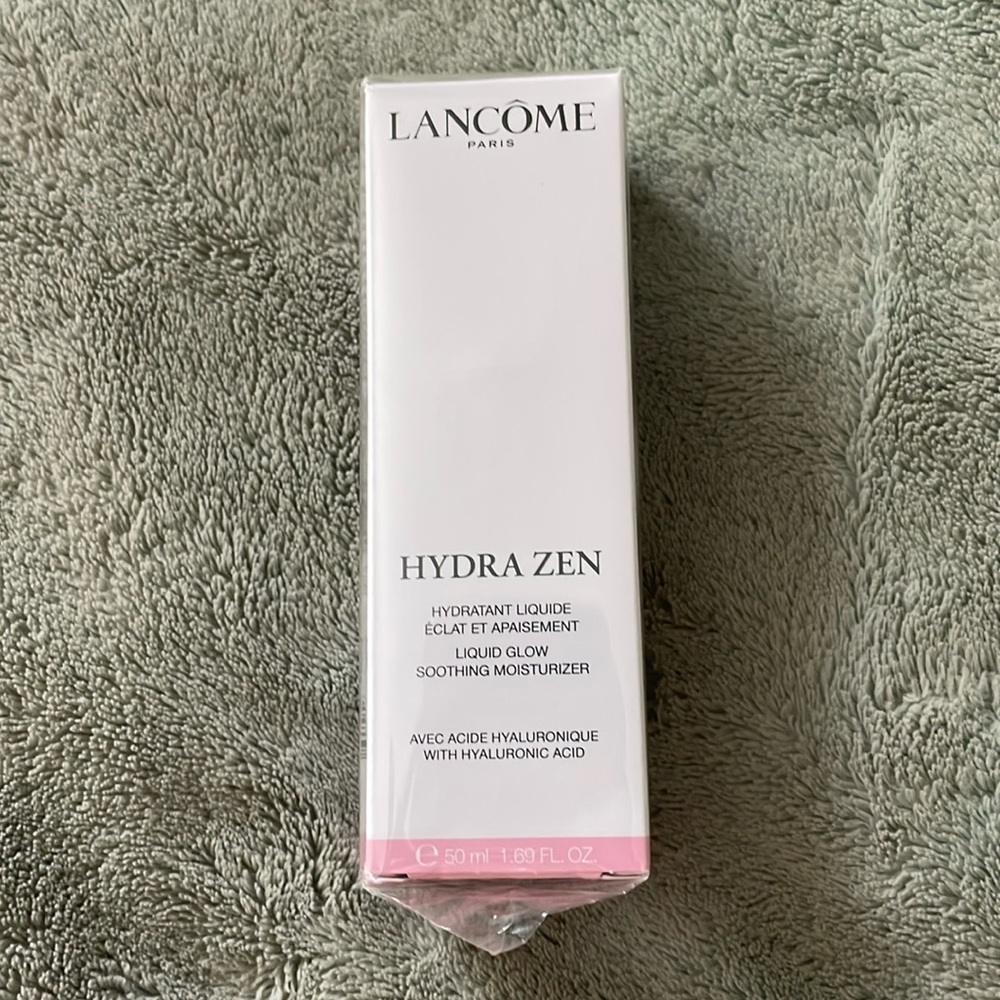 New in plastic Lancôme hydra zen moisturizer